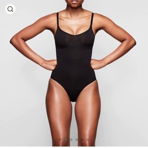 SKIMS Sculpting Snaps Bodysuit Black Shapewear S/M New With Tags